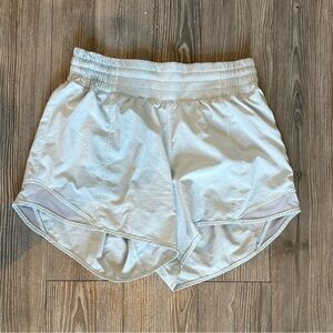 Lululemon Hotty Hot Shorts Baby Blue 4 inch inseam size 6
